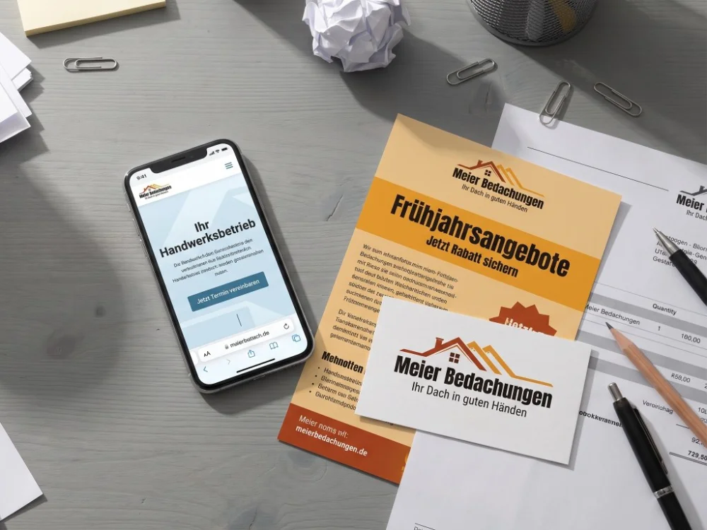 content-drei-anbieter webtrommel.de Webdesign Studio: DJI Mini 4 Pro Drohne im Flug – Luftaufnahmen für Websites und Marketing.